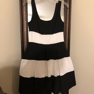 Ralph Lauren Stripes Dress - Like New ⚪️⚫️